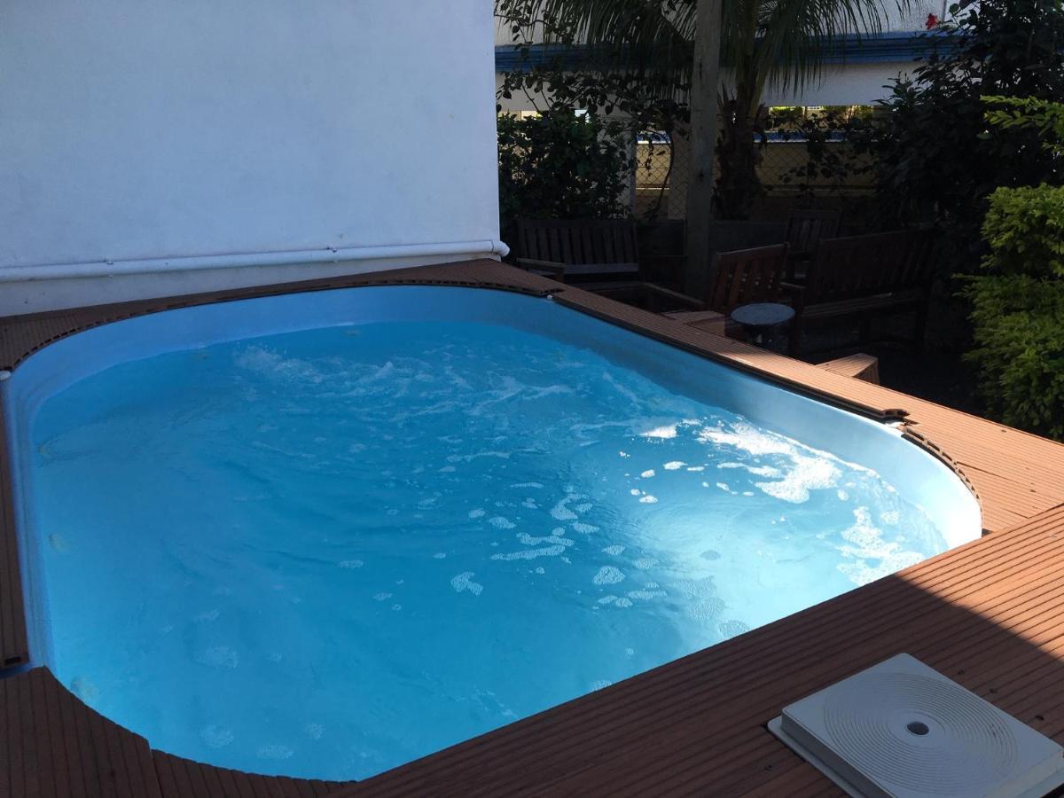 Wolmar Beach Suite Flic-en-Flacq Exteriör bild